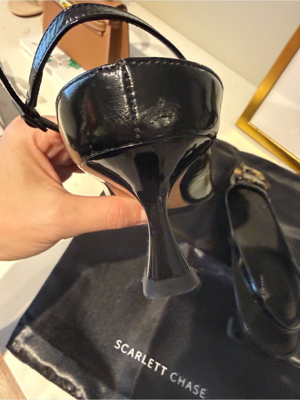 Scarlett Chase Black Patent Slingback Pointed Toe Pumps w/ Tortoiseshell Buckle - Picture 4 of 4